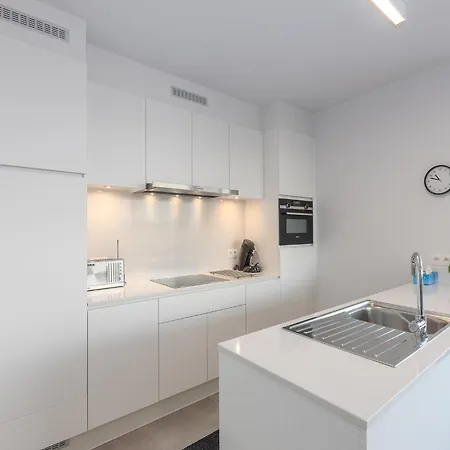 Apartamento Bright Corner Apartment, Cleaning Included