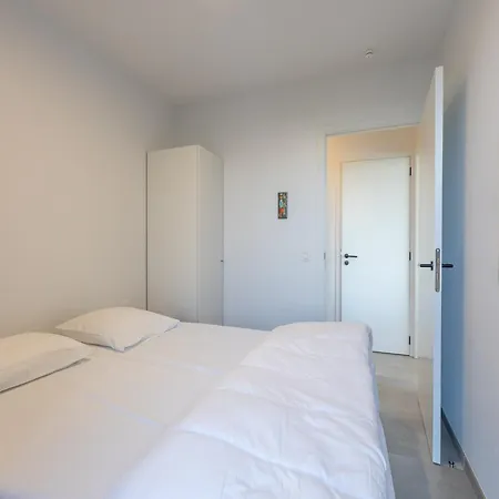 Bright Corner Apartment, Cleaning Included Middelkerke